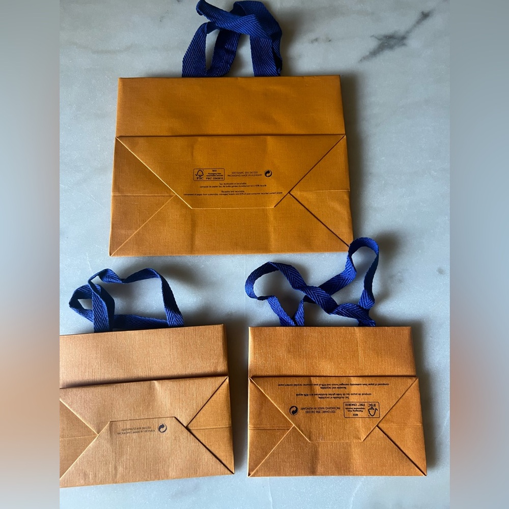 💫Authentic Louis Vuitton Gift Bags. - Picture 2 of 3